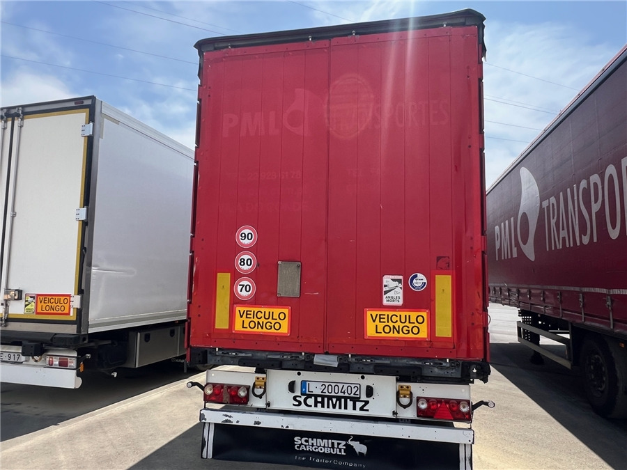SCHMITZ CARGOBULL SCB-S3T TETO ELEVAR - Semi-trailer dengan terpal samping: gambar 4 SCHMITZ CARGOBULL SCB-S3T TETO ELEVAR - Semi-trailer dengan terpal samping: gambar 4