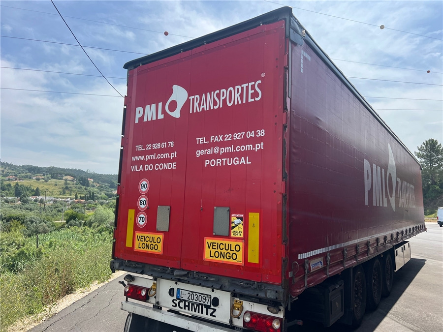 SCHMITZ CARGOBULL SCB-S3T TETO ELEVAR - Semi-trailer dengan terpal samping: gambar 3 SCHMITZ CARGOBULL SCB-S3T TETO ELEVAR - Semi-trailer dengan terpal samping: gambar 3