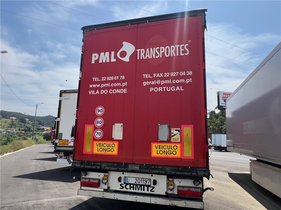 SCHMITZ CARGOBULL SCB-S3T TETO ELEVAR - Semi-trailer dengan terpal samping: gambar 5 SCHMITZ CARGOBULL SCB-S3T TETO ELEVAR - Semi-trailer dengan terpal samping: gambar 5