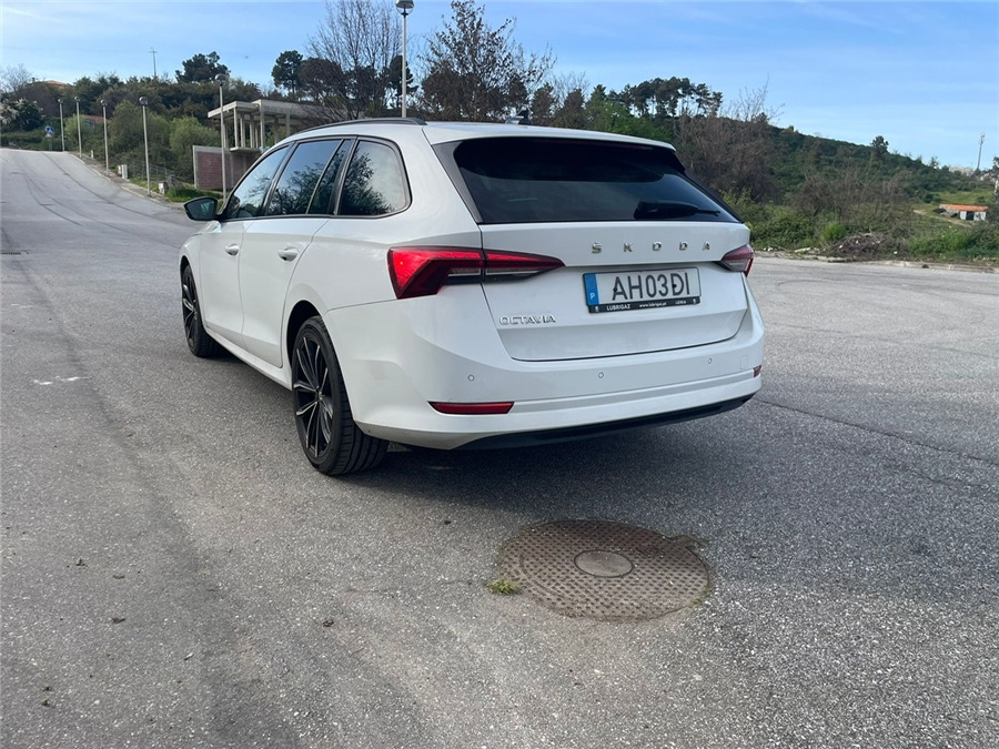 SKODA OCTAVIA - Mobil: gambar 3 SKODA OCTAVIA - Mobil: gambar 3