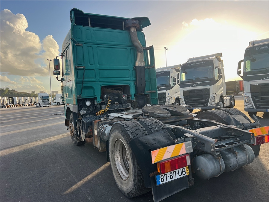 DAF XF95/480 Manual gear - Tractor head: gambar 4 DAF XF95/480 Manual gear - Tractor head: gambar 4