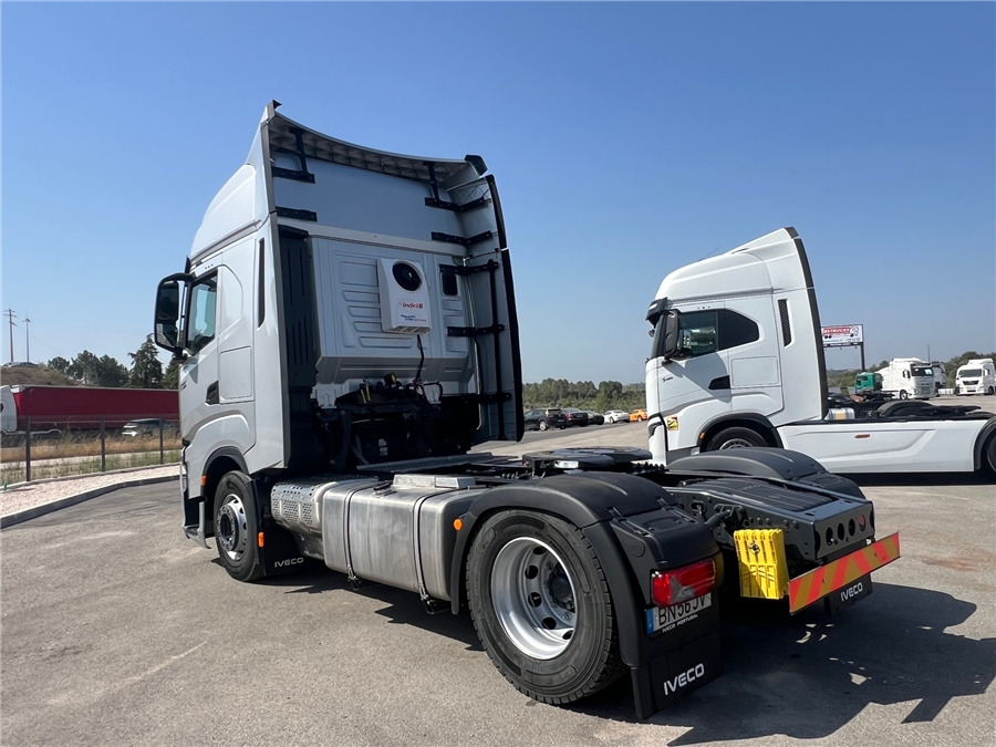 Tractor head Iveco S-WAY 500: gambar 6
