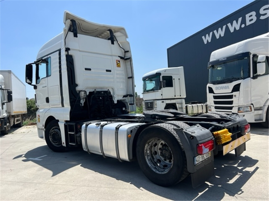 MAN TGX 18.460 - Tractor head: gambar 4 MAN TGX 18.460 - Tractor head: gambar 4