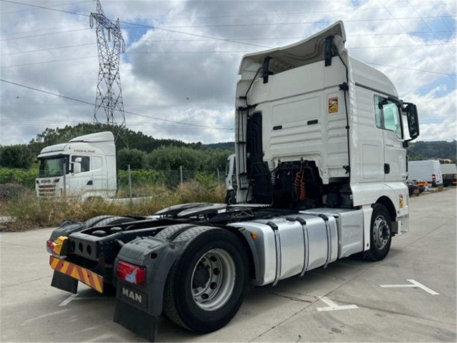 MAN TGX 18.460 - Tractor head: gambar 3 MAN TGX 18.460 - Tractor head: gambar 3