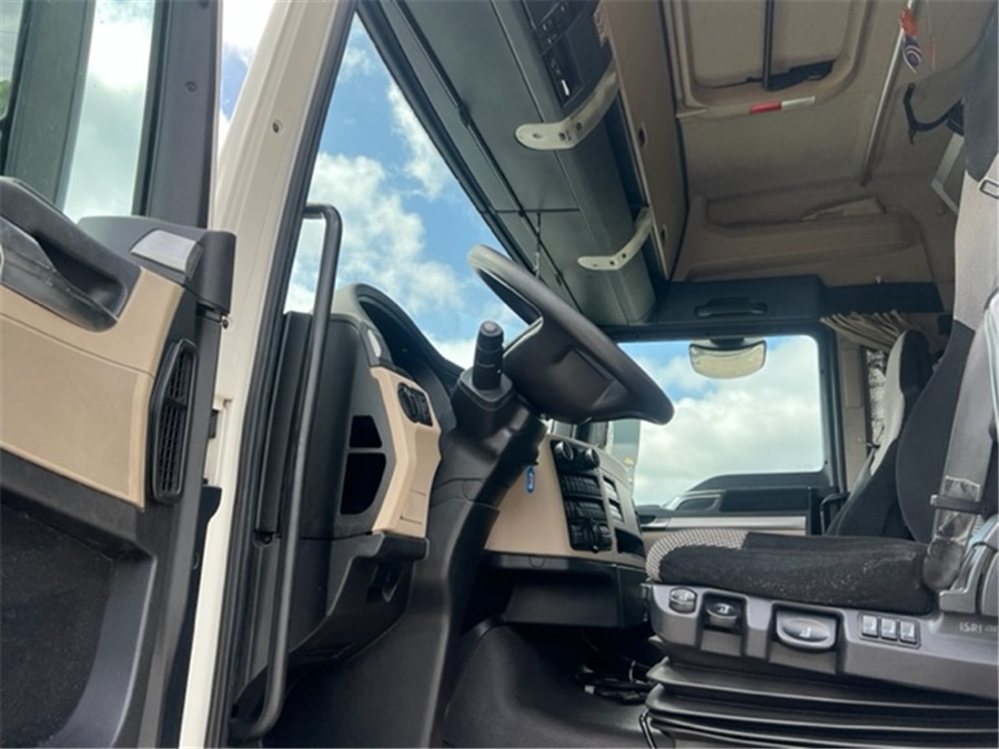 MAN TGX 18.460 - Tractor head: gambar 5 MAN TGX 18.460 - Tractor head: gambar 5