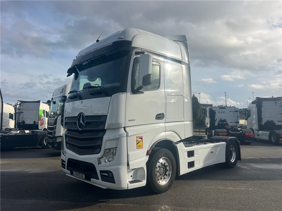 MERCEDES-BENZ 1851 / RETARDER - Tractor head: gambar 3 MERCEDES-BENZ 1851 / RETARDER - Tractor head: gambar 3