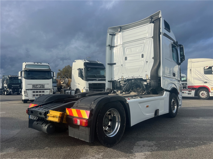 MERCEDES-BENZ 1851 / RETARDER - Tractor head: gambar 4 MERCEDES-BENZ 1851 / RETARDER - Tractor head: gambar 4