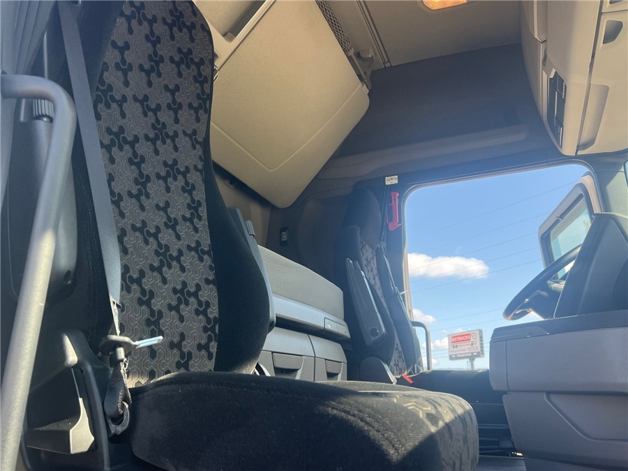 Tractor head Scania R450: gambar 15