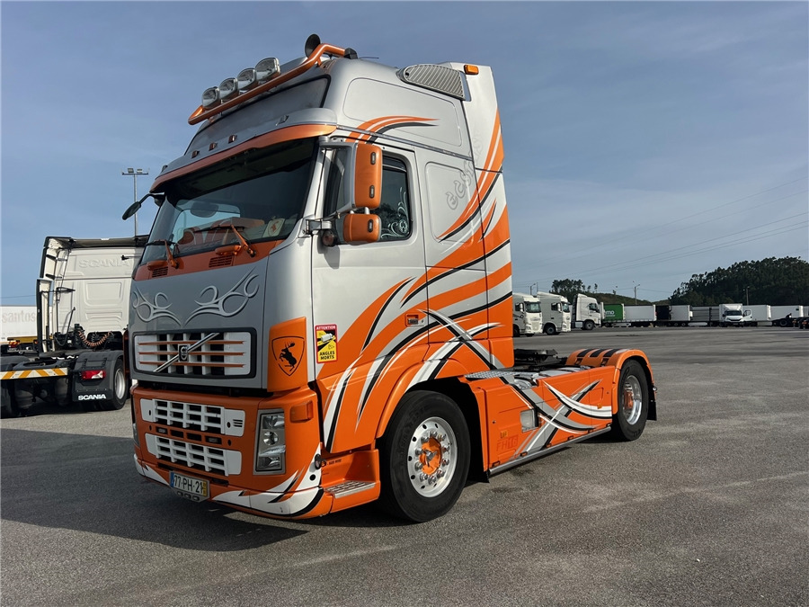 Volvo FH 16 - Tractor head: gambar 1 Volvo FH 16 - Tractor head: gambar 1