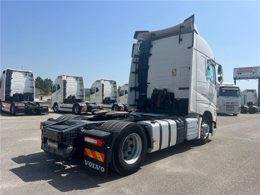 Volvo FH 460 RETARDER/AIRPARKOLL - Tractor head: gambar 4 Volvo FH 460 RETARDER/AIRPARKOLL - Tractor head: gambar 4