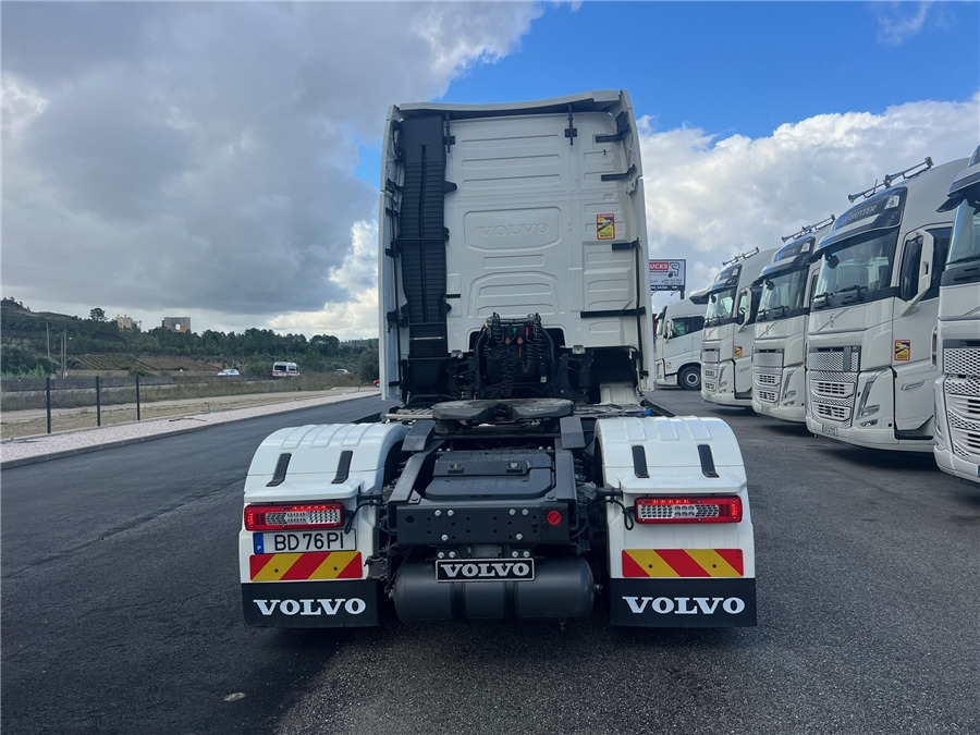 Volvo FH 750 / RETARDER - Tractor head: gambar 5 Volvo FH 750 / RETARDER - Tractor head: gambar 5