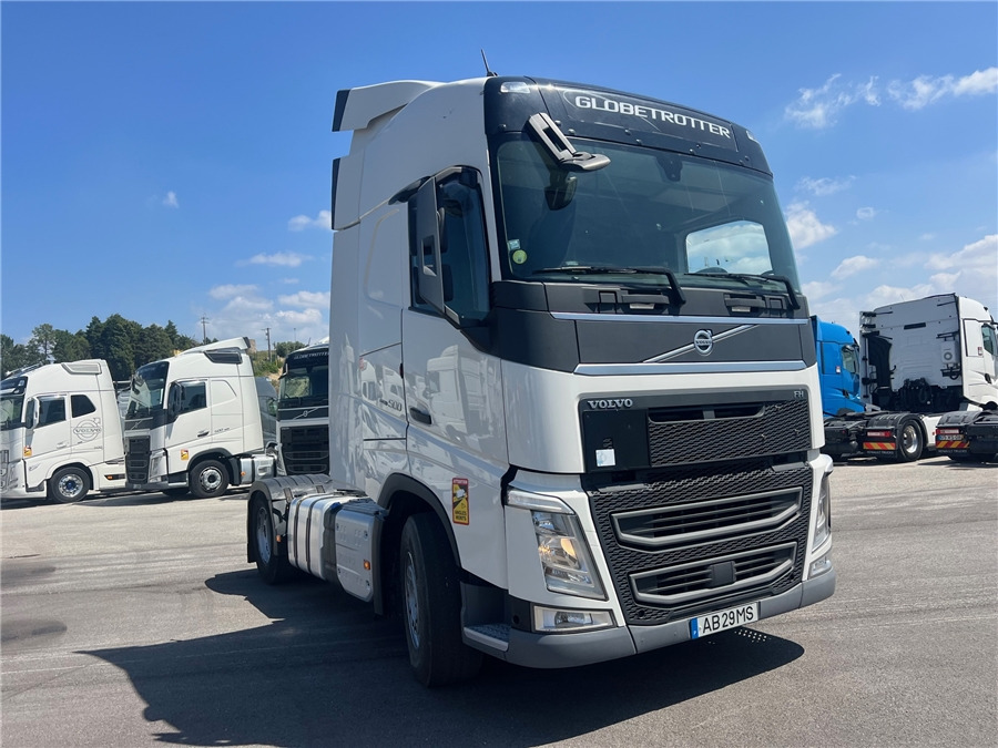 Volvo FH500 - Tractor head: gambar 1 Volvo FH500 - Tractor head: gambar 1