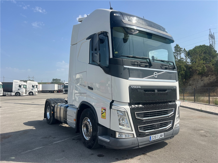 Volvo FH500 / RETARDER / IPARKCOOL - Tractor head: gambar 3 Volvo FH500 / RETARDER / IPARKCOOL - Tractor head: gambar 3
