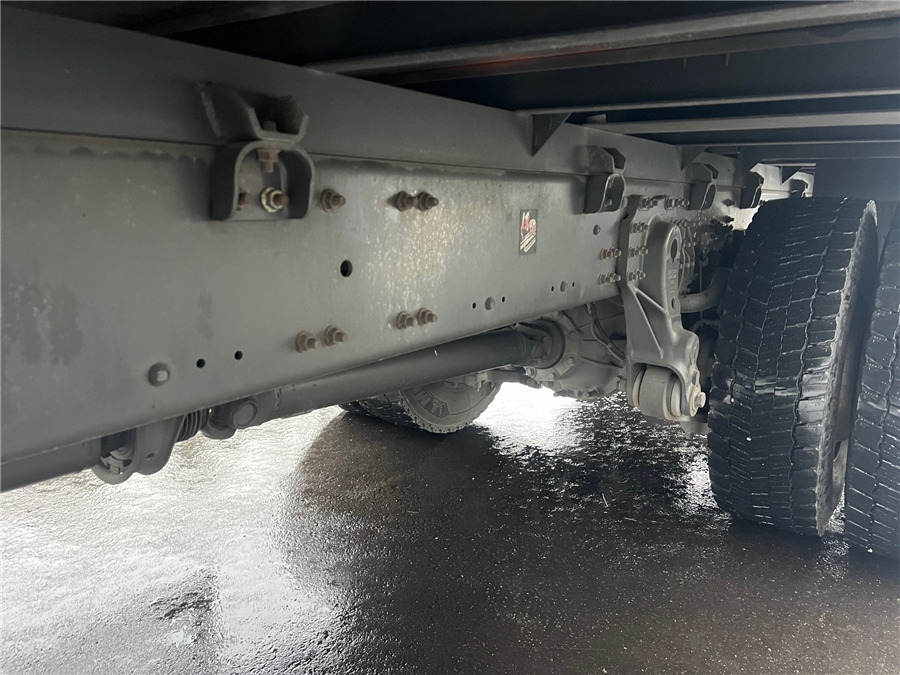 Truk dengan terpal samping Volvo FE 280: gambar 13
