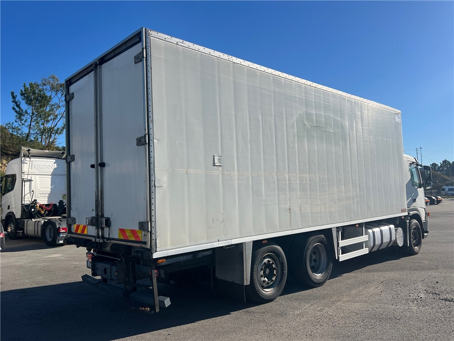 Volvo FM 9 - Truk berpendingin: gambar 4 Volvo FM 9 - Truk berpendingin: gambar 4