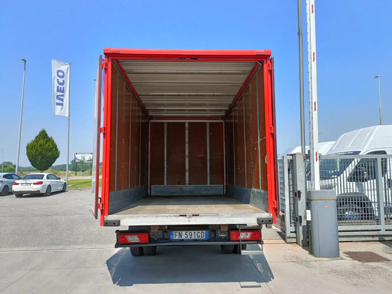 Leasing  FORD TRANSIT FURGONATO BOX FORD TRANSIT FURGONATO BOX: gambar 7