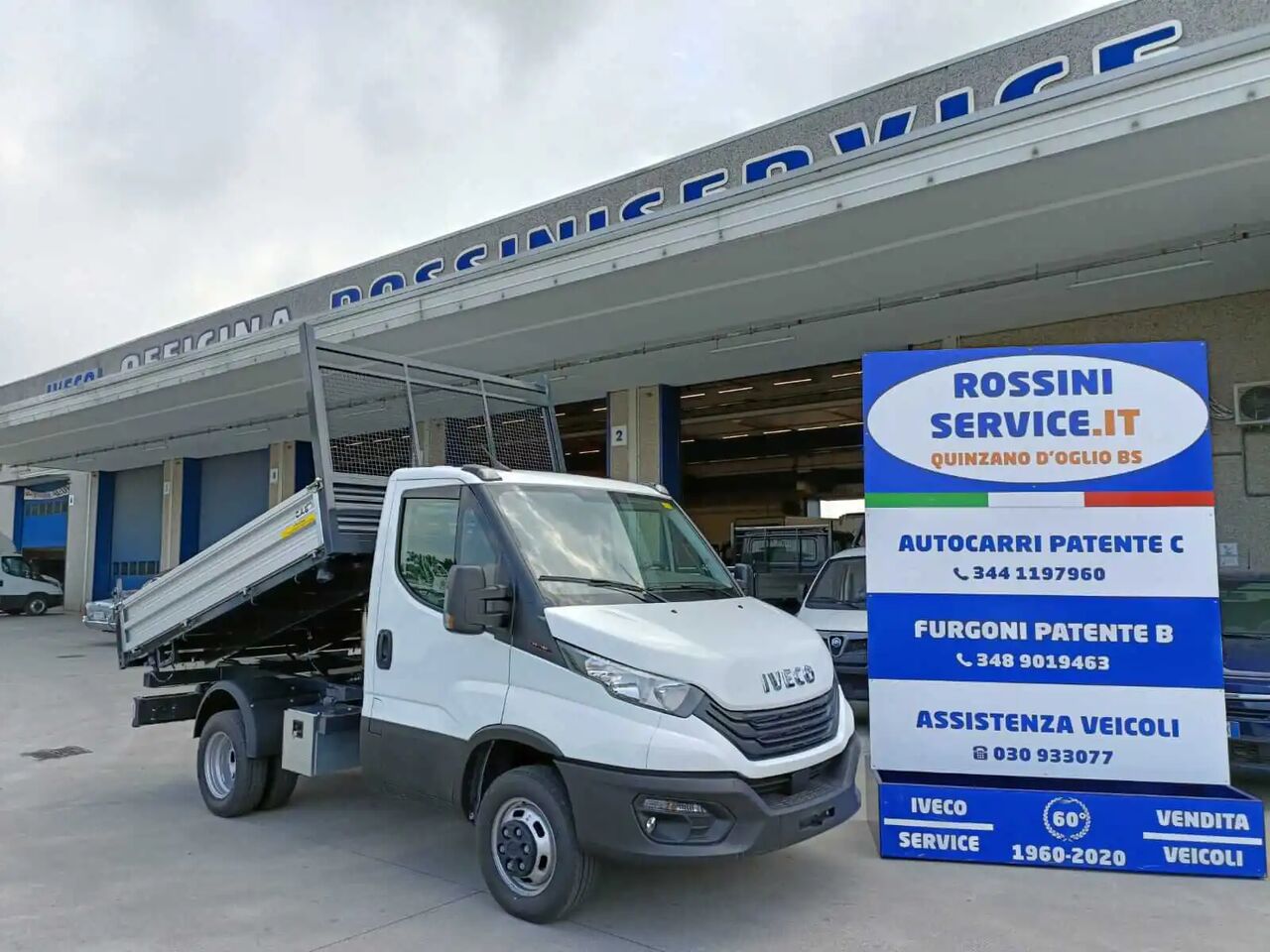 IVECO DAILY 35C16 MOD. 2025 RIBALTABILE TRILATERALE - Van jungkit: gambar 1 IVECO DAILY 35C16 MOD. 2025 RIBALTABILE TRILATERALE - Van jungkit: gambar 1