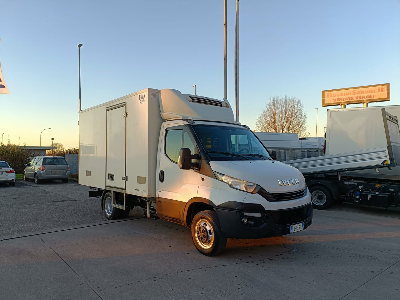 IVECO DAILY 35C18 FRIGO FRCX 3.0 - Van berpendingin: gambar 1 IVECO DAILY 35C18 FRIGO FRCX 3.0 - Van berpendingin: gambar 1