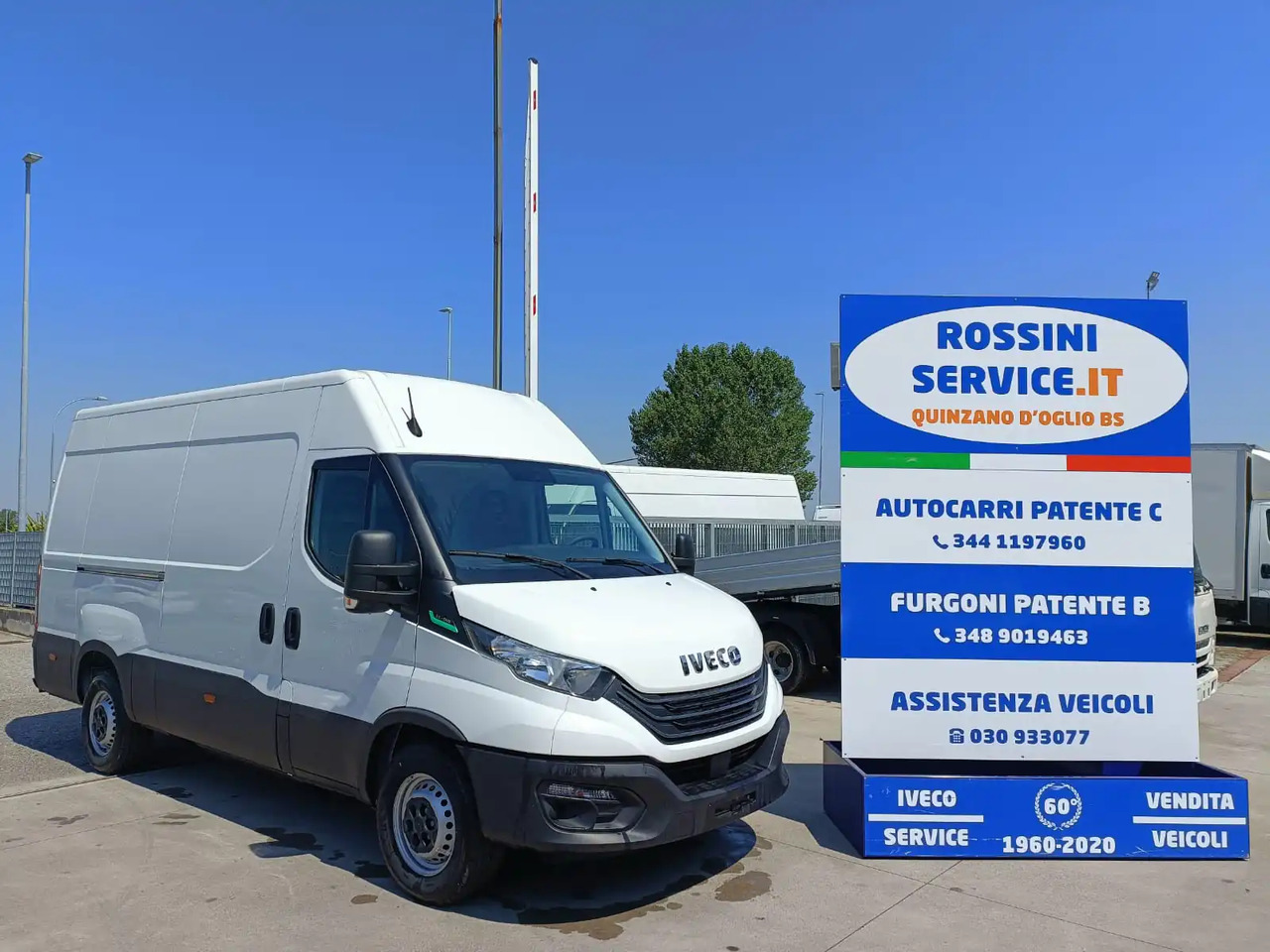 IVECO DAILY 35S14 L2H2 CNG METANO KM 0 - Van panel: gambar 1 IVECO DAILY 35S14 L2H2 CNG METANO KM 0 - Van panel: gambar 1