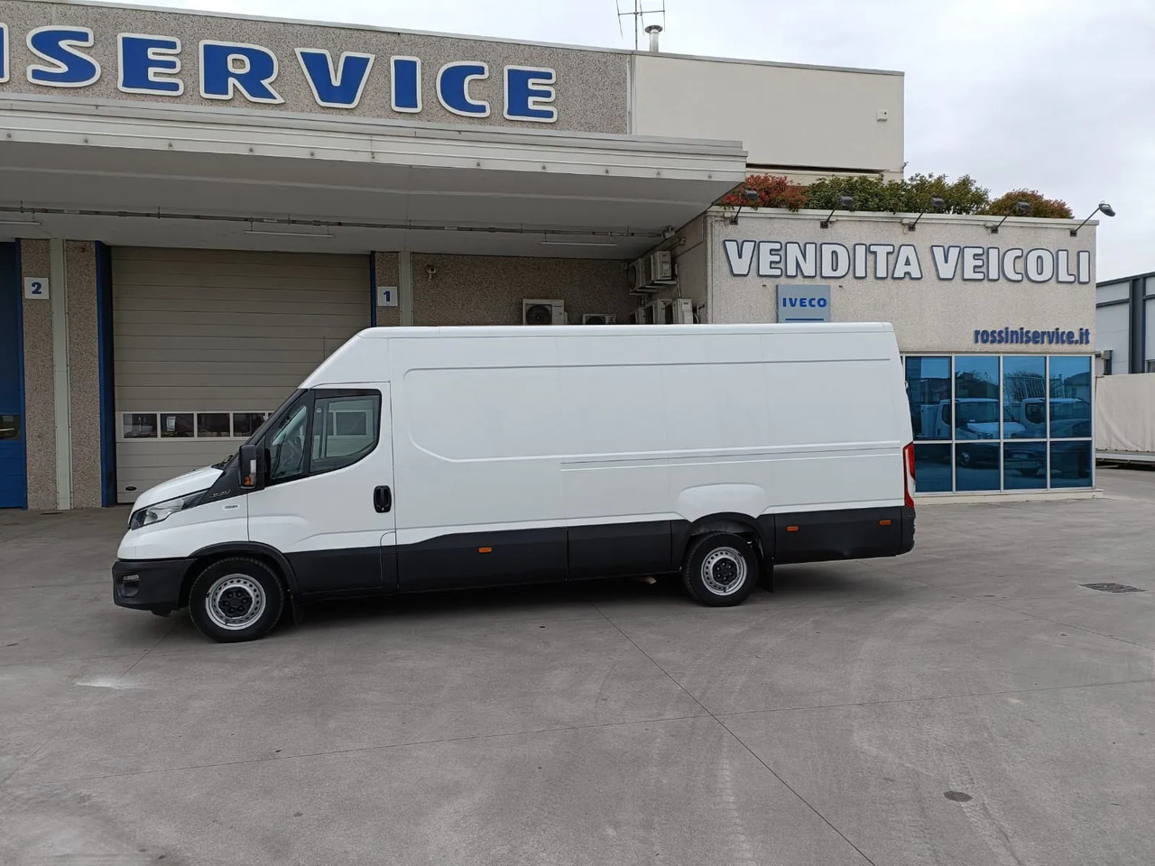 IVECO DAILY 35S16 V - Van panel: gambar 5 IVECO DAILY 35S16 V - Van panel: gambar 5