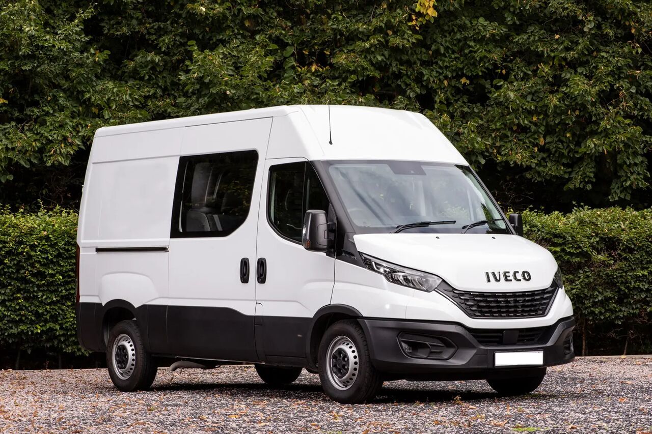 IVECO DAILY 35S16 V - Bus mini, Van penumpang: gambar 1 IVECO DAILY 35S16 V - Bus mini, Van penumpang: gambar 1