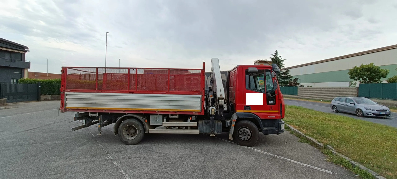 IVECO EUROCARGO 100E18 RIBALTABILE CON GRU - Truk jungkit: gambar 3 IVECO EUROCARGO 100E18 RIBALTABILE CON GRU - Truk jungkit: gambar 3