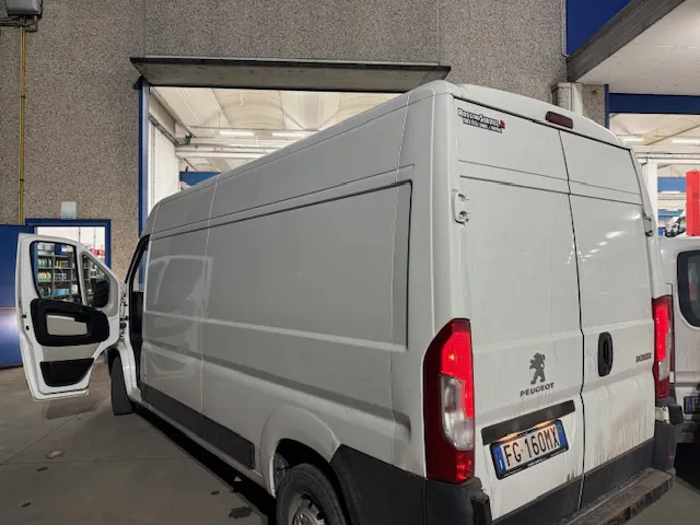PEUGEOT BOXER FURGONE STANDARD - Van panel: gambar 1 PEUGEOT BOXER FURGONE STANDARD - Van panel: gambar 1