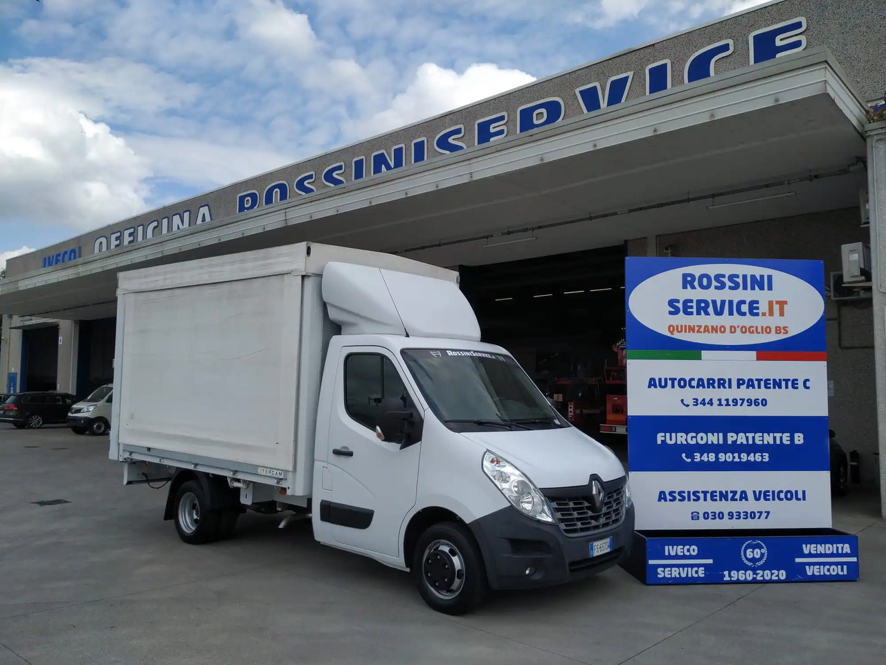 RENAULT MASTER L3XL T35 - Van dengan terpal samping: gambar 2 RENAULT MASTER L3XL T35 - Van dengan terpal samping: gambar 2