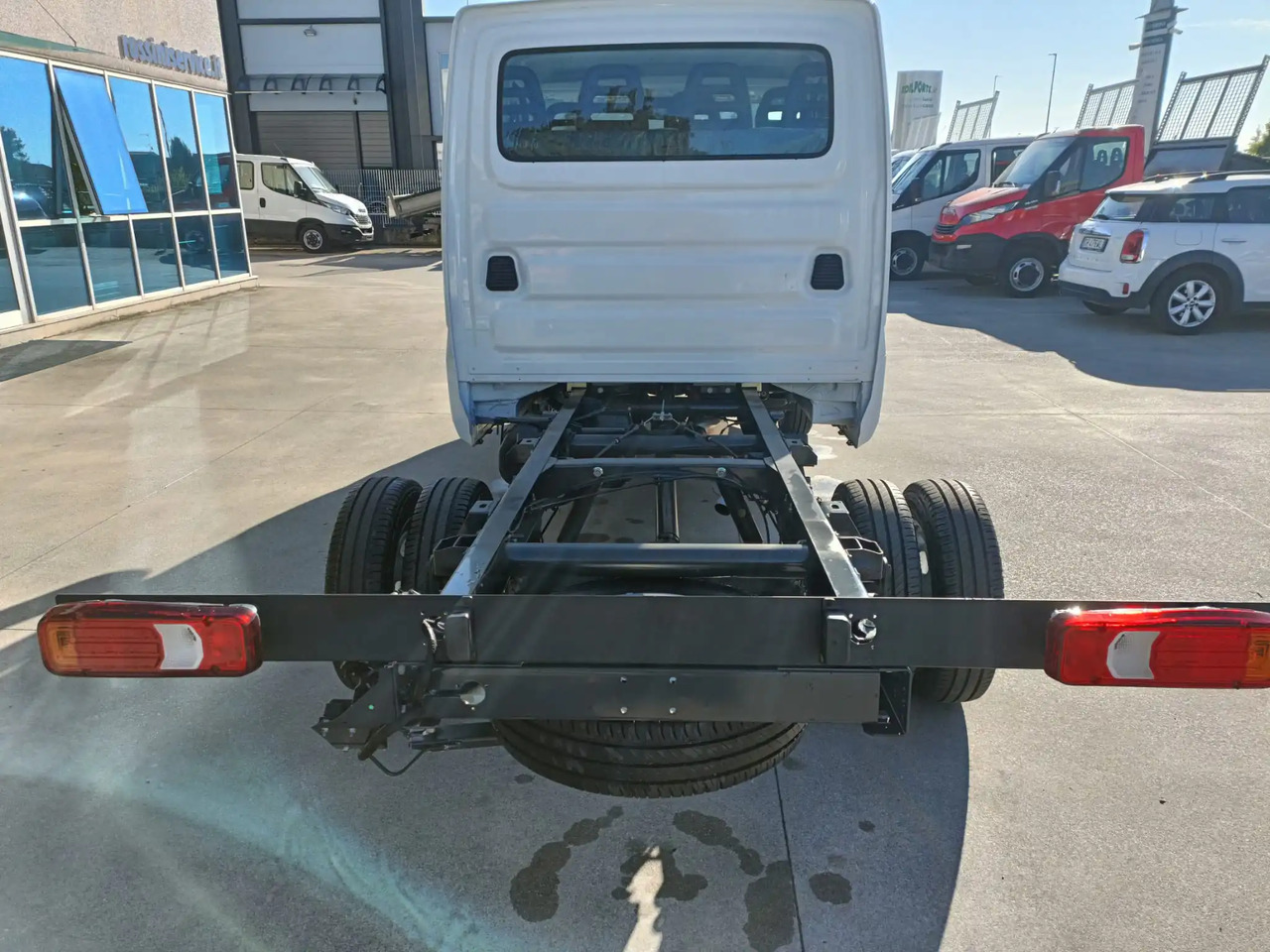 IVECO DAILY 35C16 DOPPIA CABINA 7 POSTI - Van pengiriman: gambar 3 IVECO DAILY 35C16 DOPPIA CABINA 7 POSTI - Van pengiriman: gambar 3