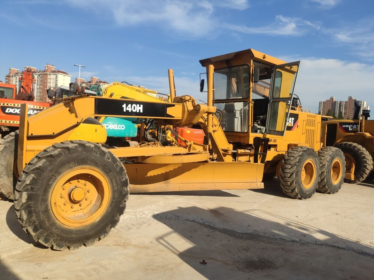 Caterpillar 140H - Grader: gambar 2 Caterpillar 140H - Grader: gambar 2