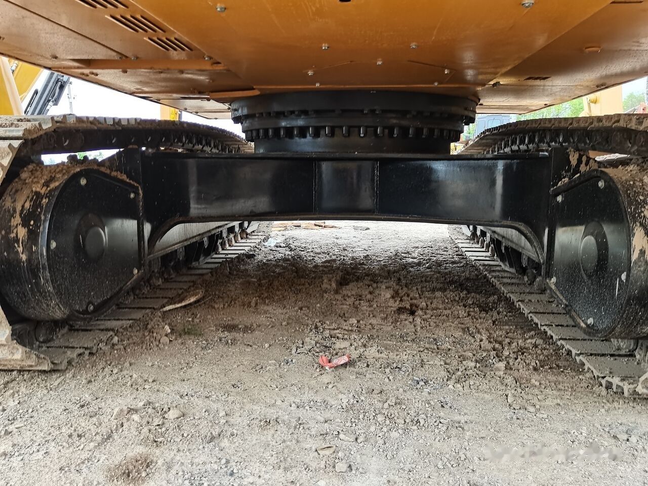 Caterpillar 330D - Ekskavator perayap: gambar 5 Caterpillar 330D - Ekskavator perayap: gambar 5