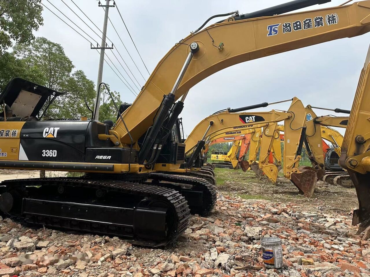 Caterpillar 336D - Ekskavator perayap: gambar 5 Caterpillar 336D - Ekskavator perayap: gambar 5