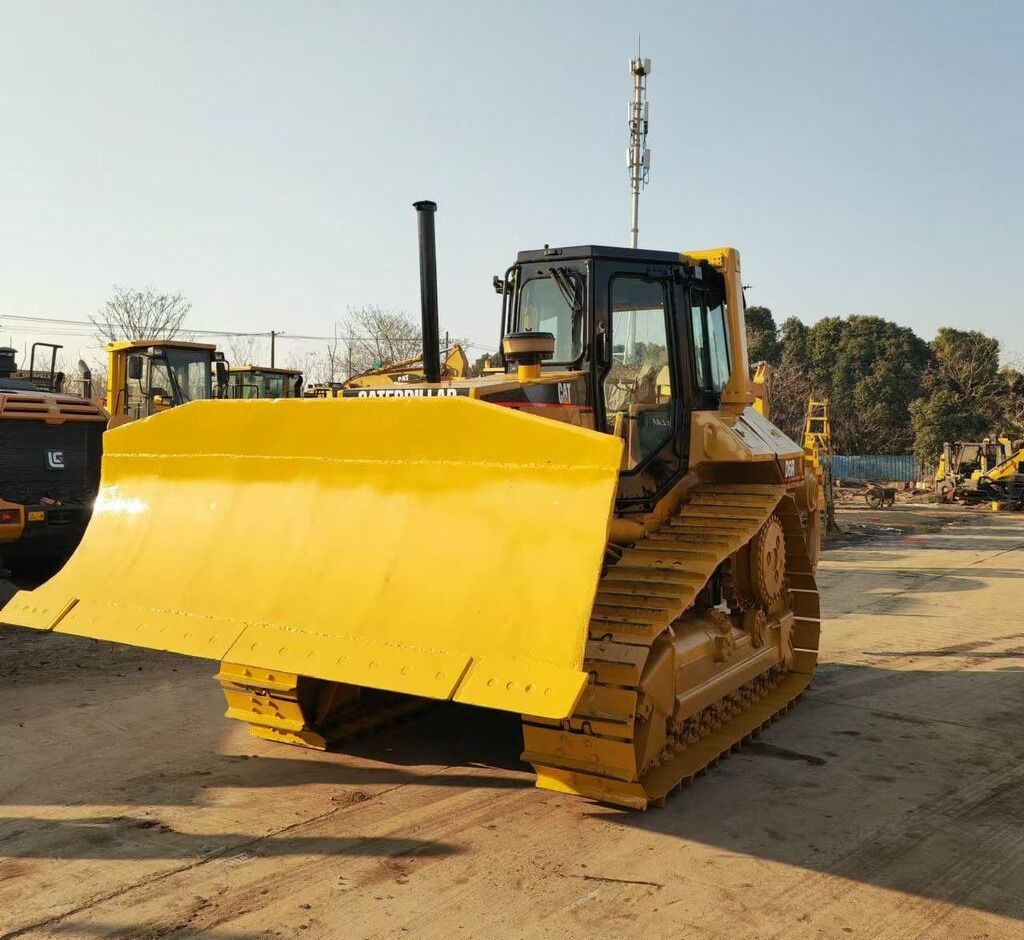 Caterpillar D6R - Bulldozer: gambar 4 Caterpillar D6R - Bulldozer: gambar 4