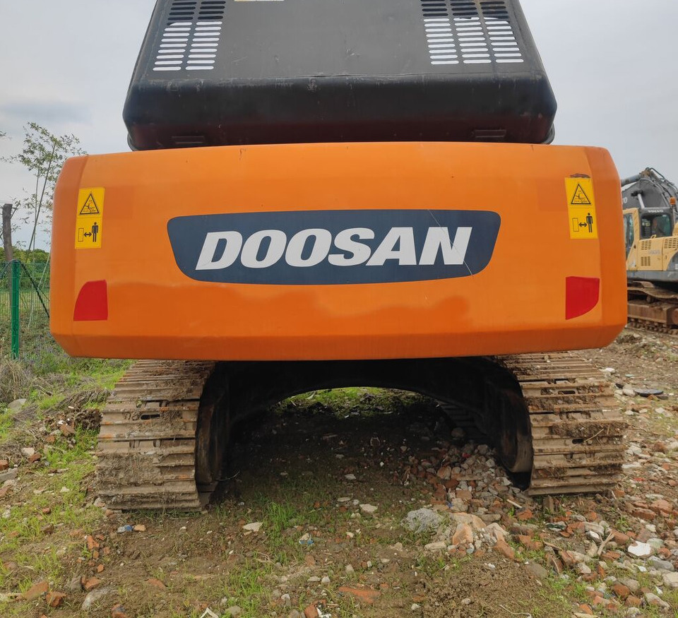 Doosan DX420LC-7 - Ekskavator perayap: gambar 1 Doosan DX420LC-7 - Ekskavator perayap: gambar 1