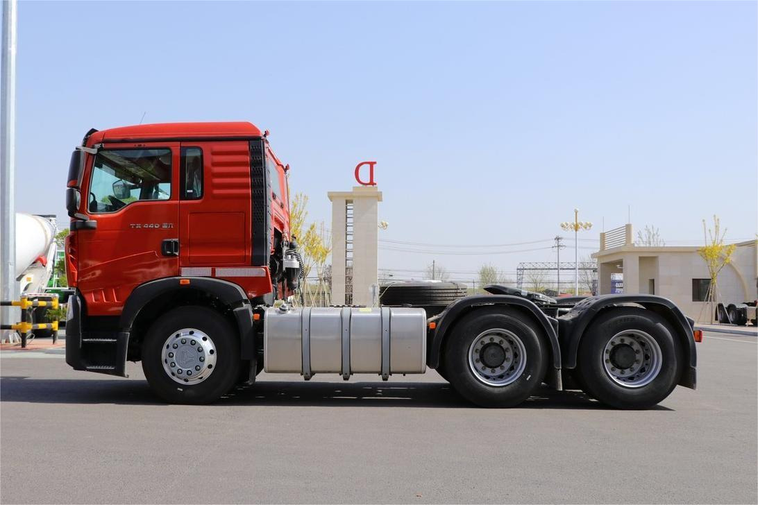 HOWO TX440 - Truk jungkit: gambar 4 HOWO TX440 - Truk jungkit: gambar 4
