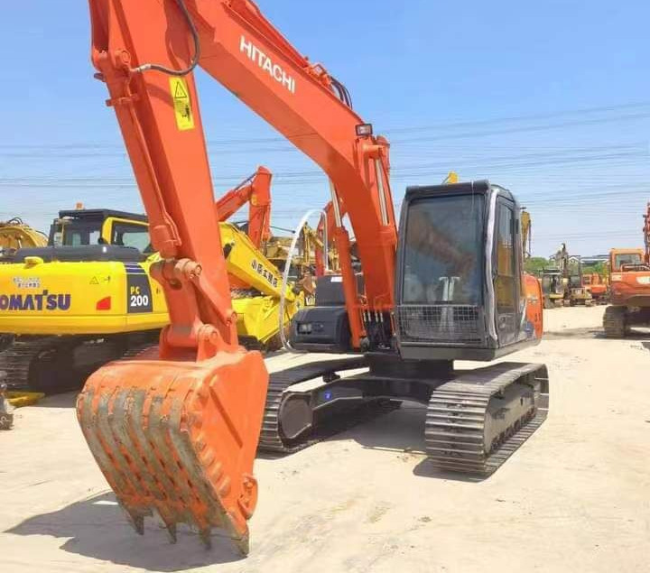 Hitachi ZX120 - Ekskavator perayap: gambar 1 Hitachi ZX120 - Ekskavator perayap: gambar 1