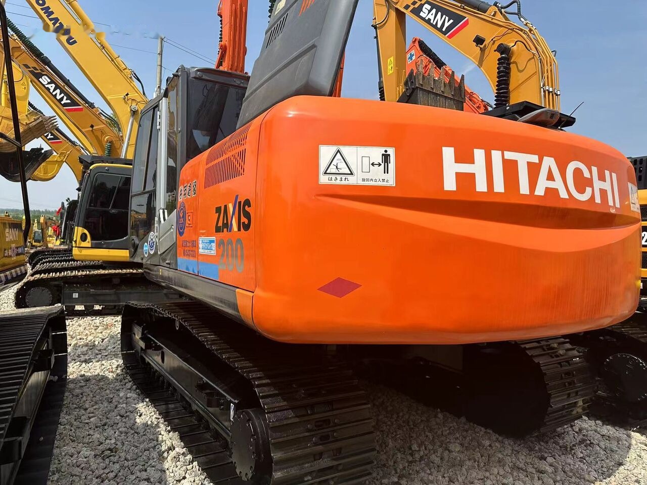 Hitachi ZX200-3 - Ekskavator perayap: gambar 5 Hitachi ZX200-3 - Ekskavator perayap: gambar 5