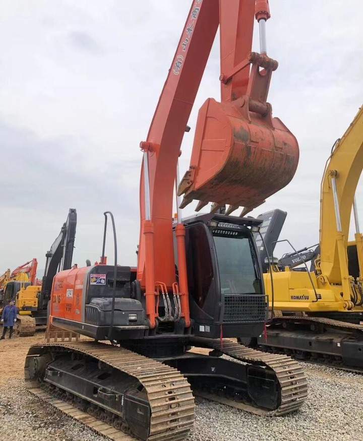 Hitachi ZX200-3 - Ekskavator perayap: gambar 5 Hitachi ZX200-3 - Ekskavator perayap: gambar 5