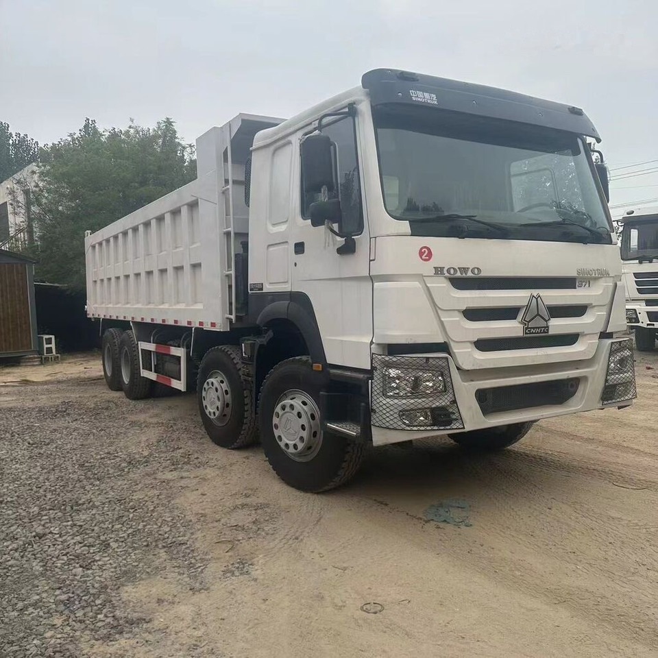 Howo 371 - Truk jungkit: gambar 5 Howo 371 - Truk jungkit: gambar 5