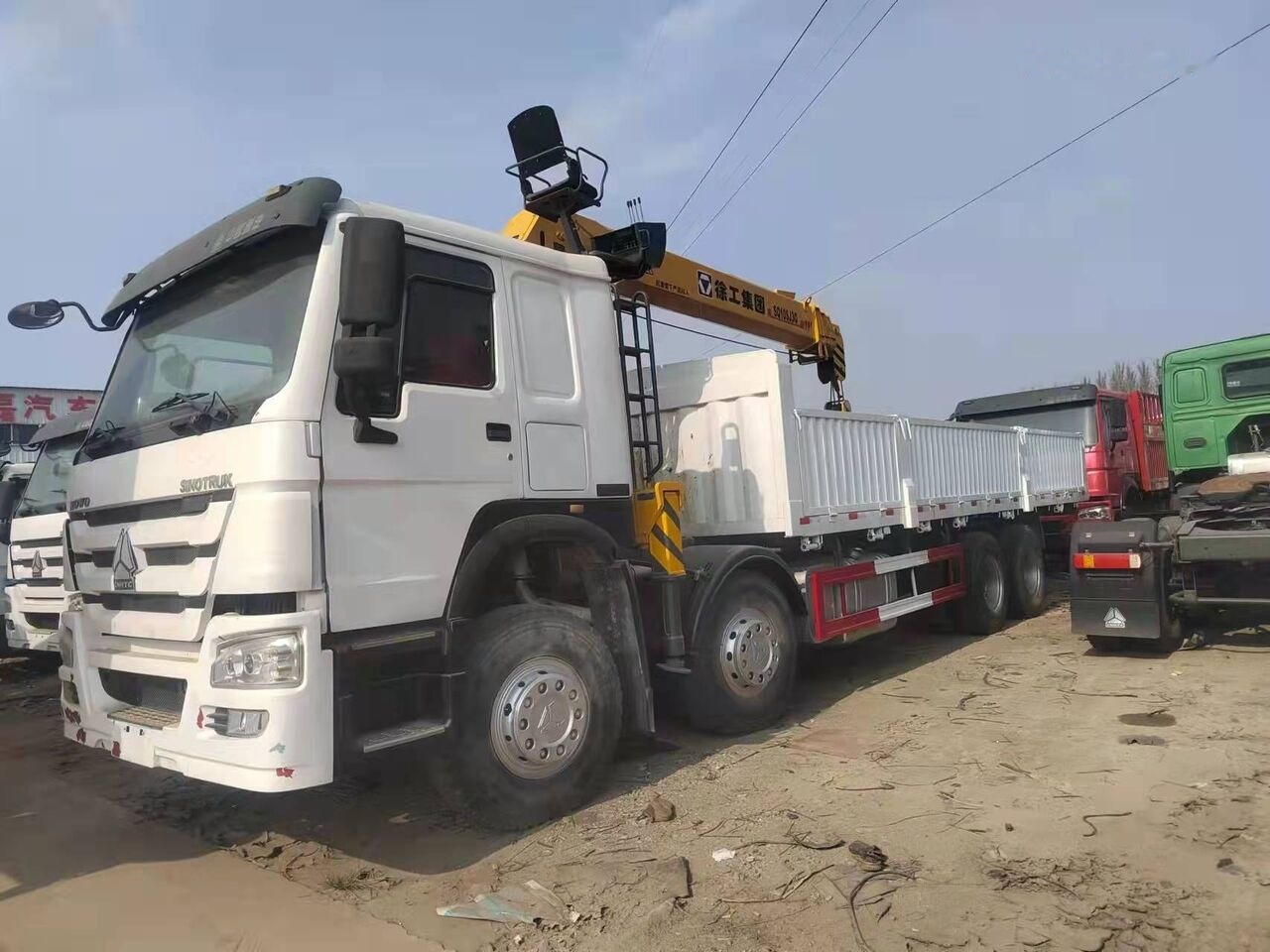 Howo 371 - Truk jungkit, Truk derek: gambar 3 Howo 371 - Truk jungkit, Truk derek: gambar 3