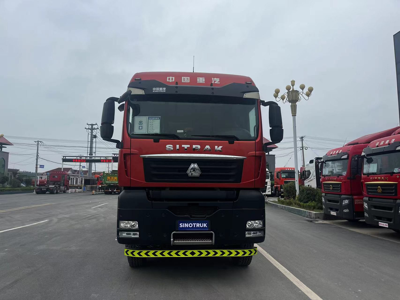 Howo G7W 6X4 Dump Truck - Truk jungkit: gambar 3 Howo G7W 6X4 Dump Truck - Truk jungkit: gambar 3