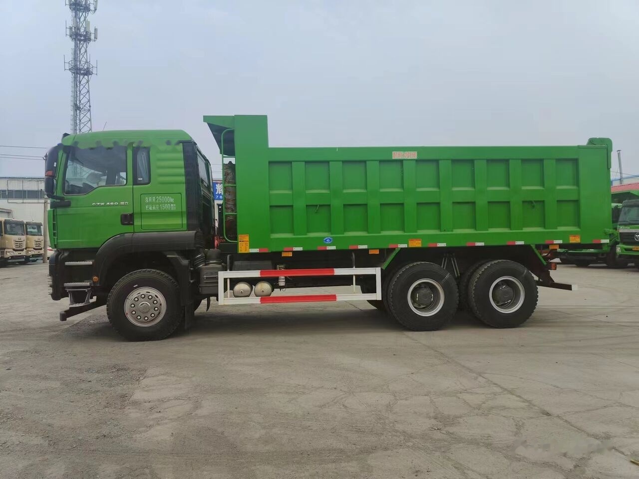 Truk jungkit Howo G7W: gambar 6