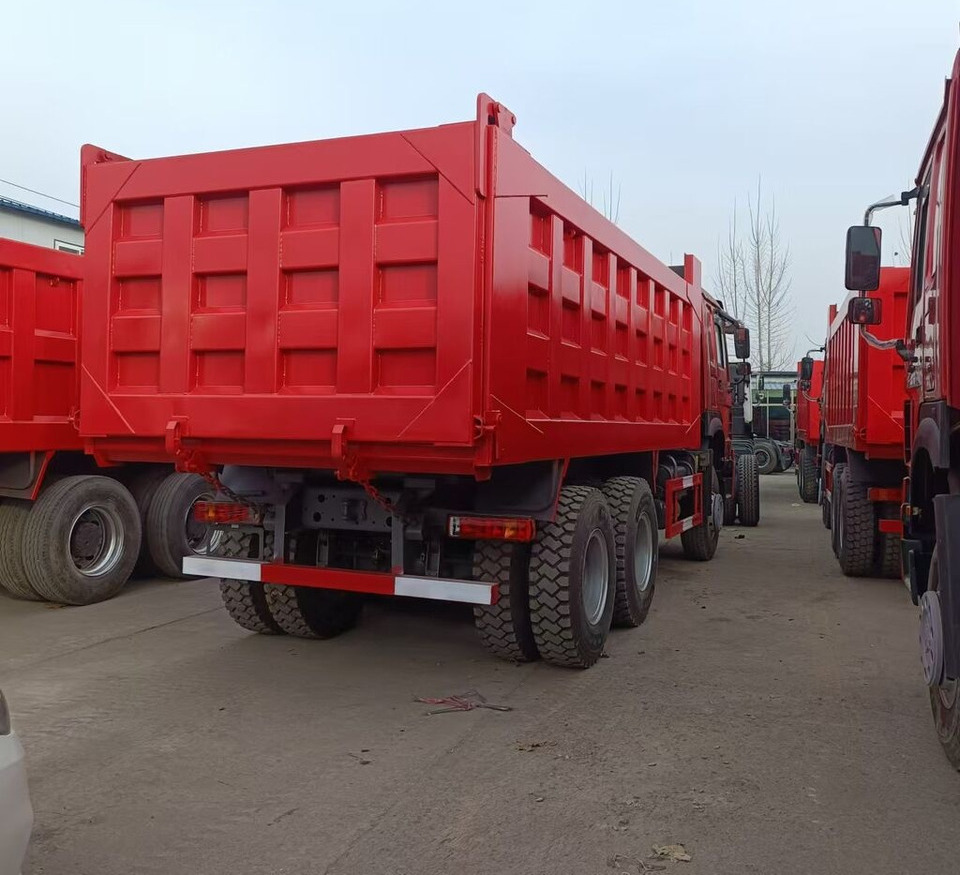 Howo New - Truk jungkit: gambar 1 Howo New - Truk jungkit: gambar 1