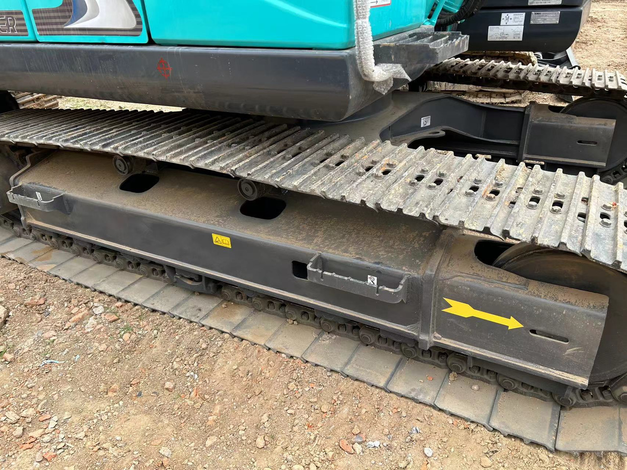 KOBELCO SK140LC-8 - Ekskavator perayap: gambar 1 KOBELCO SK140LC-8 - Ekskavator perayap: gambar 1