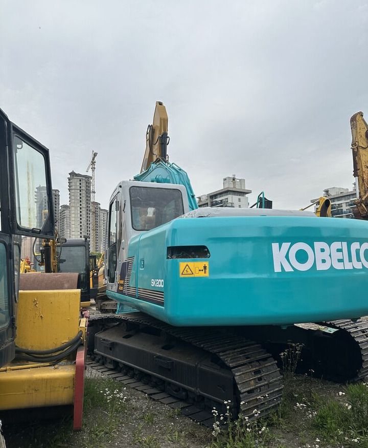 Kobelco SK200 - Ekskavator perayap: gambar 2 Kobelco SK200 - Ekskavator perayap: gambar 2