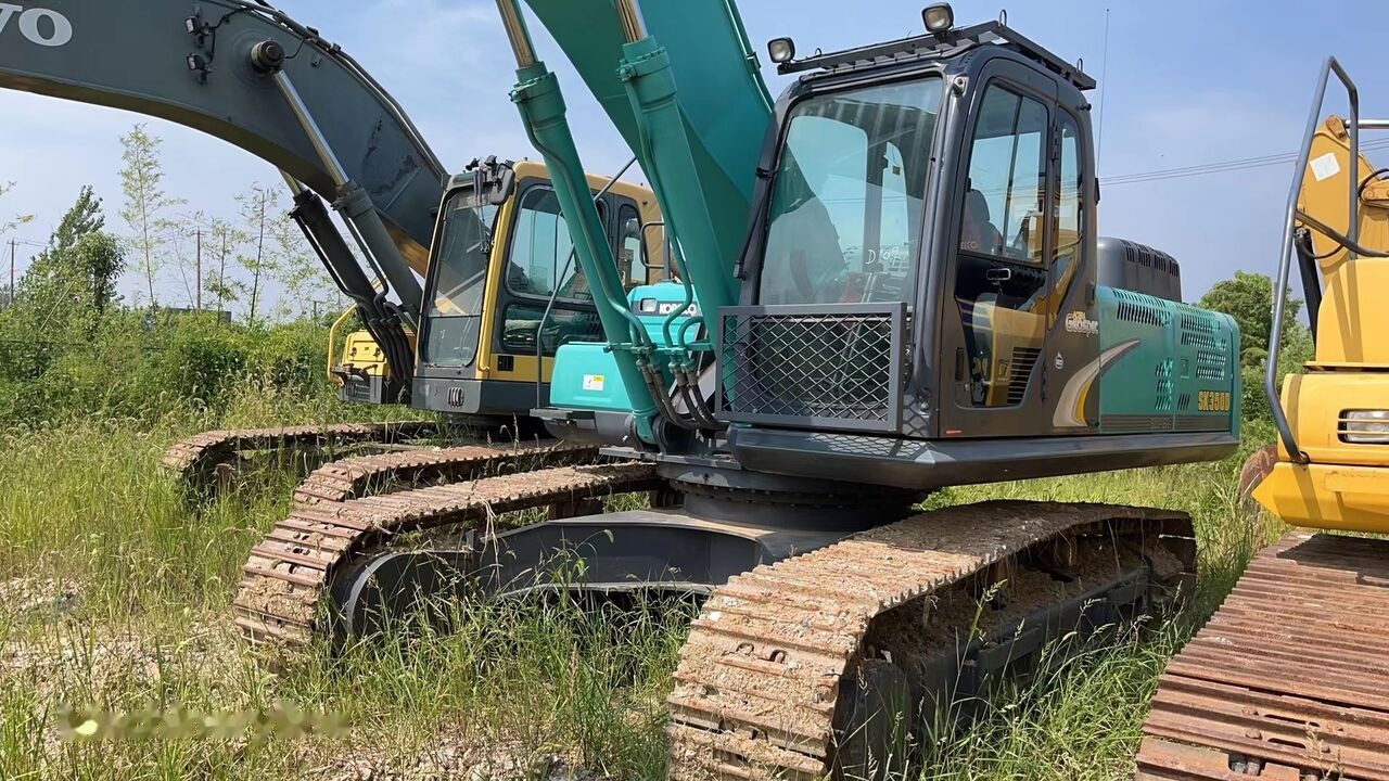 Kobelco SK350 - Ekskavator perayap: gambar 5 Kobelco SK350 - Ekskavator perayap: gambar 5