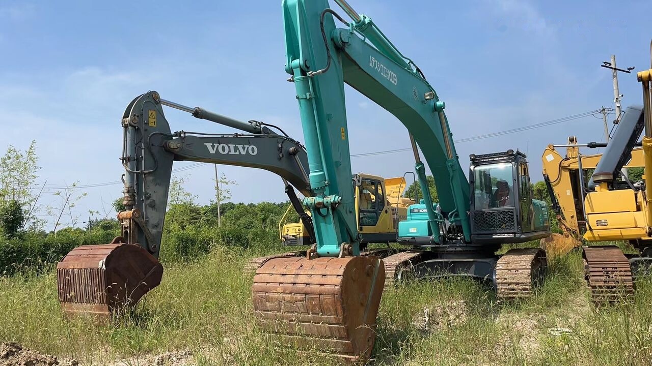 Kobelco SK350 - Ekskavator perayap: gambar 4 Kobelco SK350 - Ekskavator perayap: gambar 4