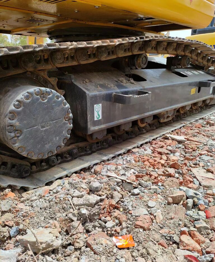 Komatsu PC160 - Ekskavator perayap: gambar 4 Komatsu PC160 - Ekskavator perayap: gambar 4