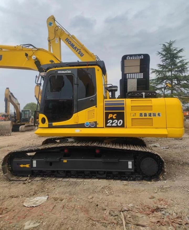 Komatsu PC220-8 - Ekskavator perayap: gambar 4 Komatsu PC220-8 - Ekskavator perayap: gambar 4