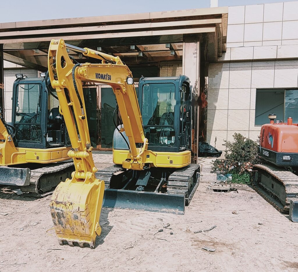 Komatsu PC40MR - Ekskavator mini: gambar 4 Komatsu PC40MR - Ekskavator mini: gambar 4